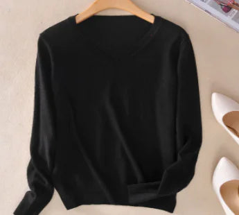 Women's V-Neck Cashmere Sweater - Short Fit Design