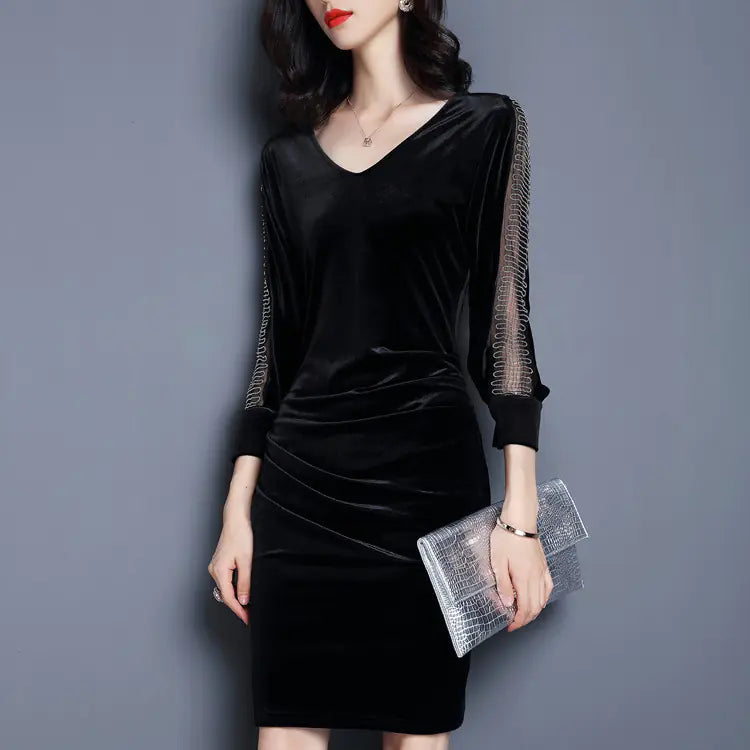 Vintage Velvet Midi Dress with V-Neck and Fitted Design